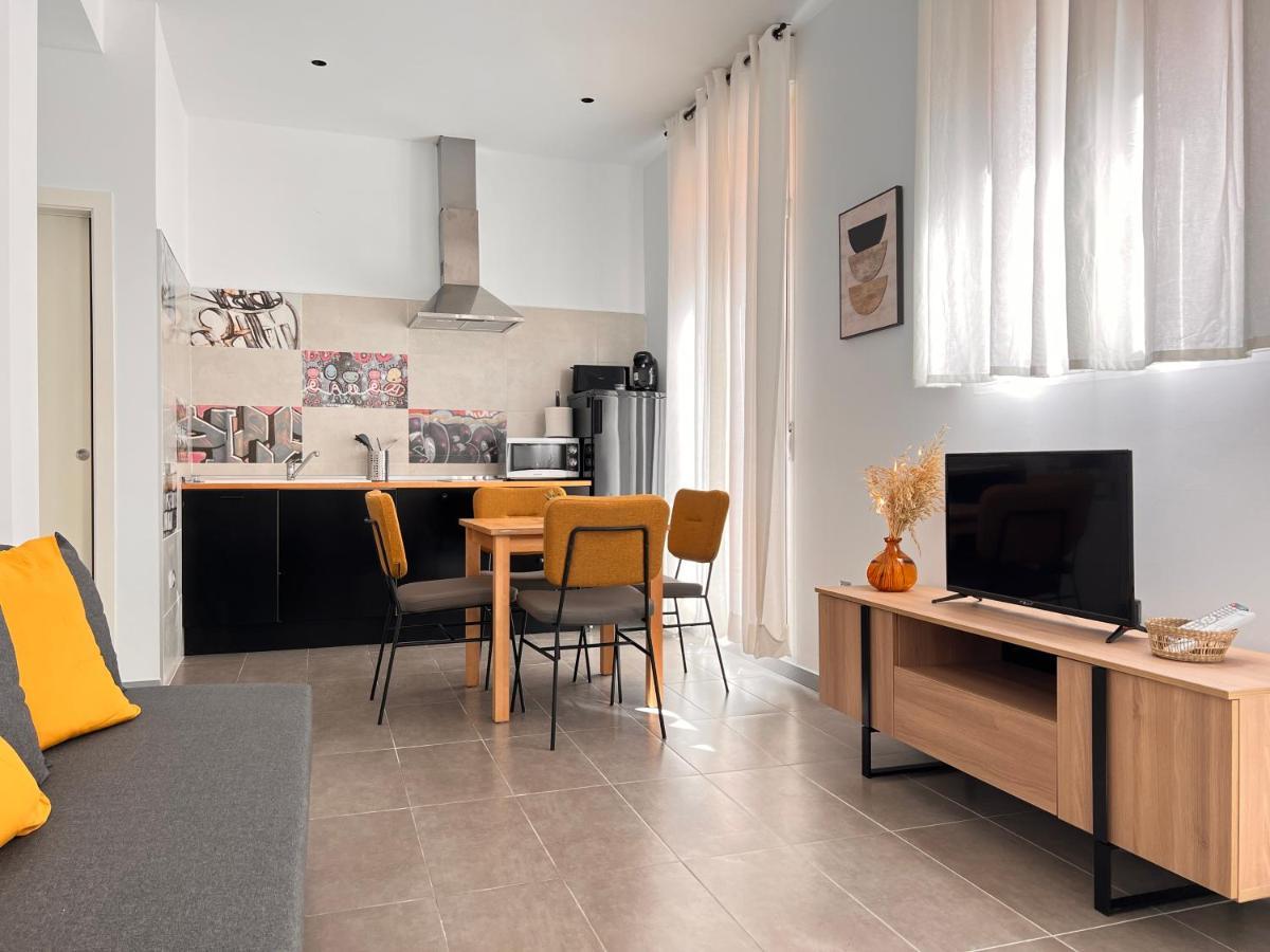 Maritime Apartamentos Cabanal فالنسيا المظهر الخارجي الصورة