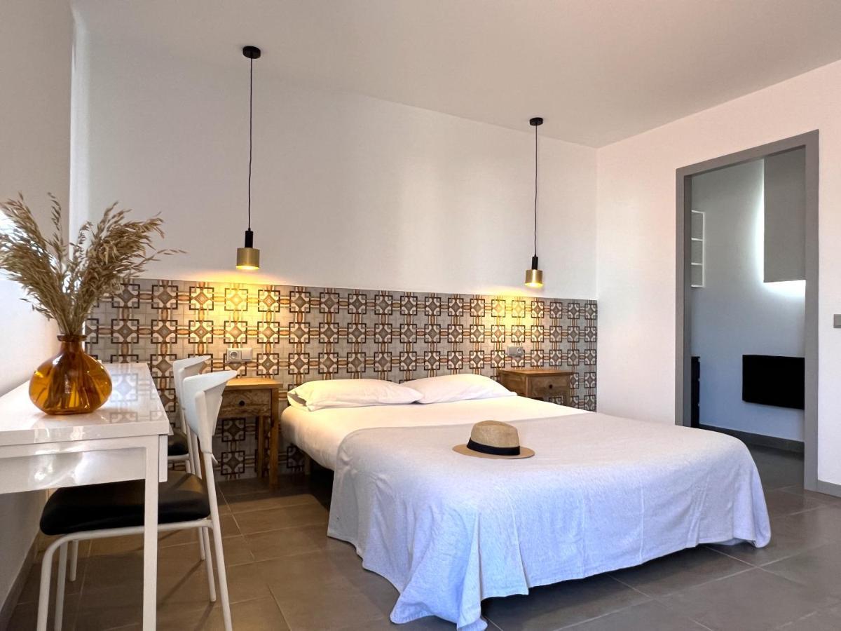 Maritime Apartamentos Cabanal فالنسيا المظهر الخارجي الصورة