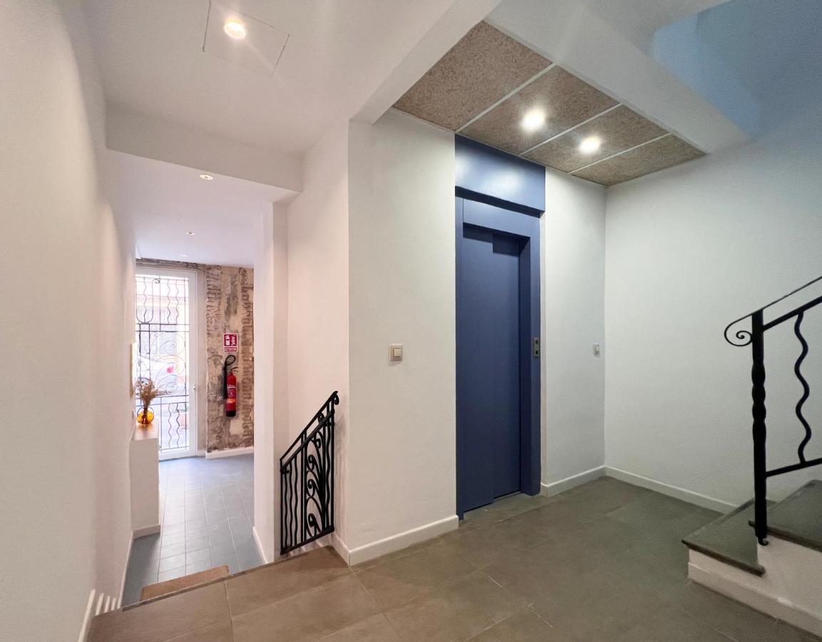 Maritime Apartamentos Cabanal فالنسيا المظهر الخارجي الصورة
