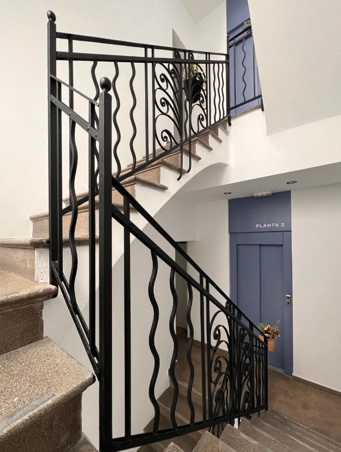 Maritime Apartamentos Cabanal فالنسيا المظهر الخارجي الصورة